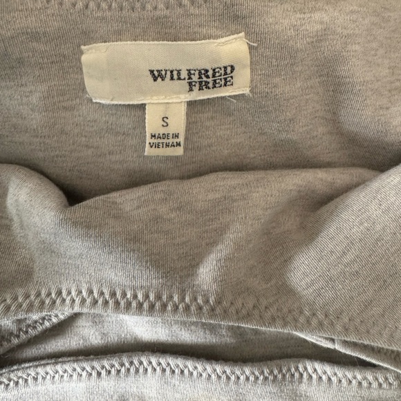 Cut out crop top - Picture 3 of 4